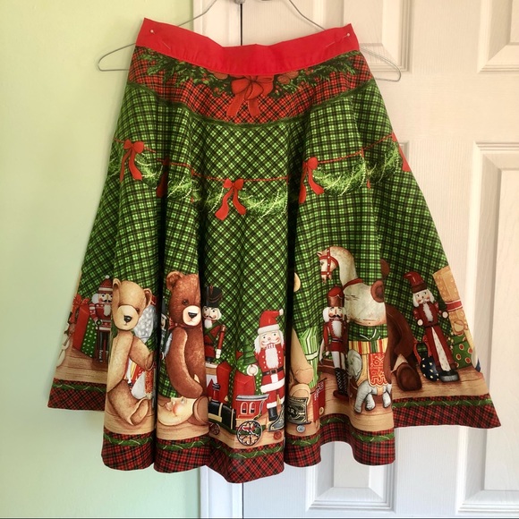 Vintage Teddy Bears & Toys Border Circle Skirt w/Pockets NEW - Picture 2 of 4